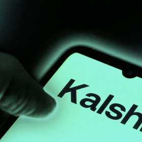 Trump Let Him Out of Prison, Now He's Banned for Life From Trading